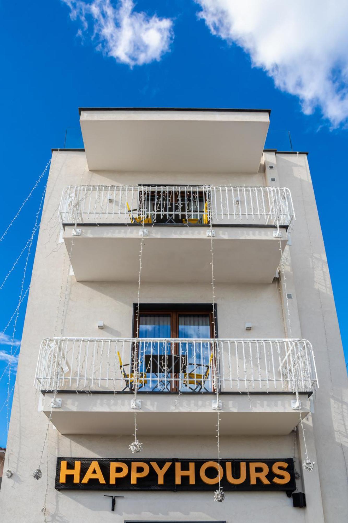Happyrooms Bacoli Exterior photo